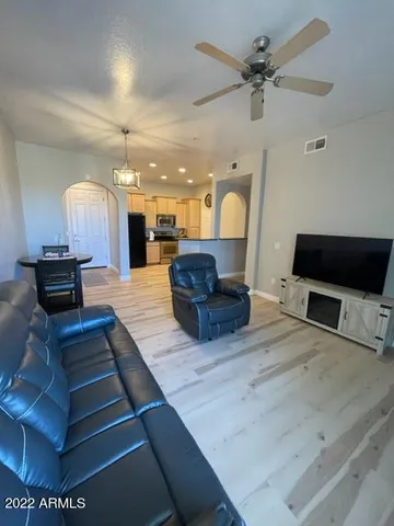 $1,400 | 14575 West Mountain View Boulevard, Unit 11302, Surprise, AZ 85374