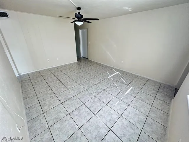 $1,350 | 2828 Jackson Street, Unit C7, Fort Myers, FL 33901