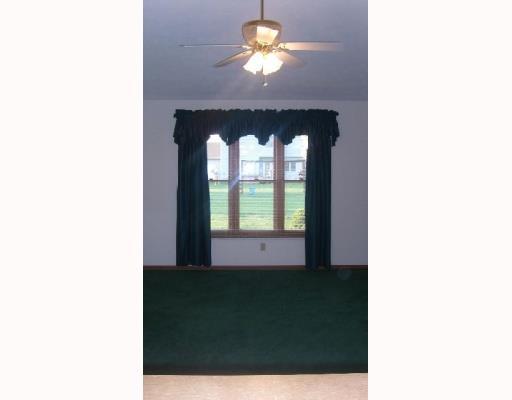 1358 Elizabeth Court, Unit 71 Springfield, OH 45503 - Photo 7 of 12