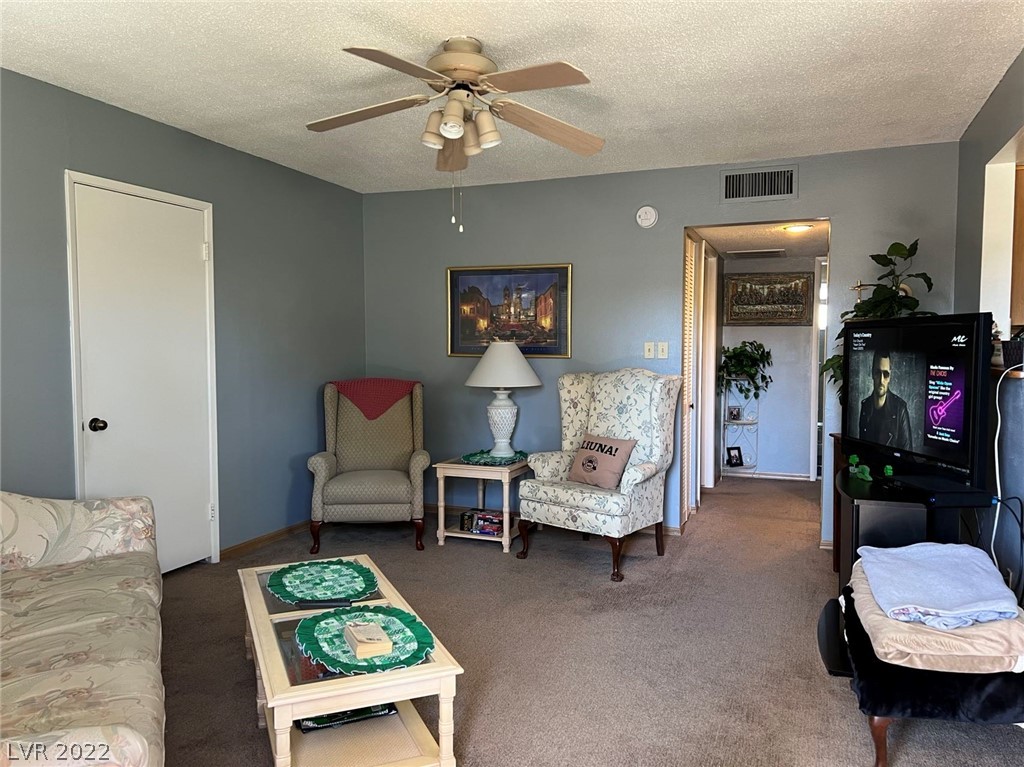 350 East Desert Inn Road, Unit H204 Las Vegas, NV 89109 - Photo 1 of 43 Gallery Image 1