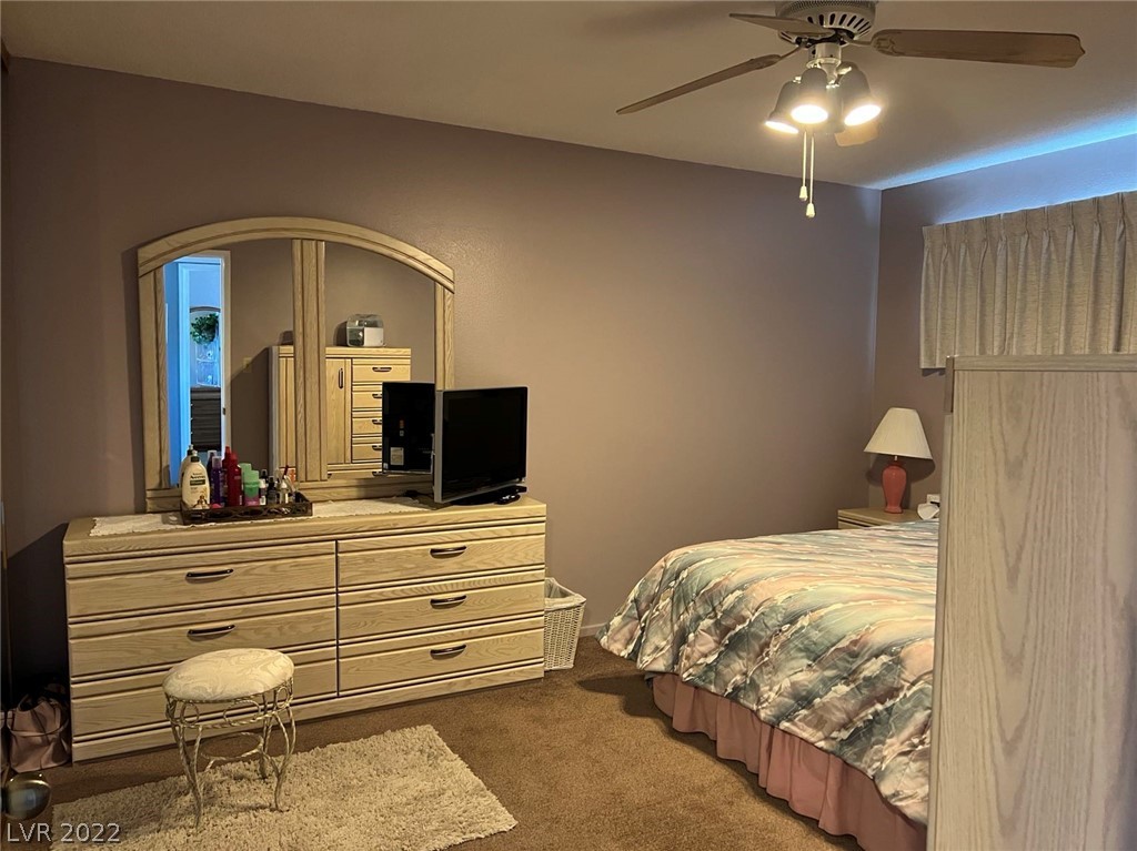 350 East Desert Inn Road, Unit H204 Las Vegas, NV 89109 - Photo 25 of 43 Gallery Image 25