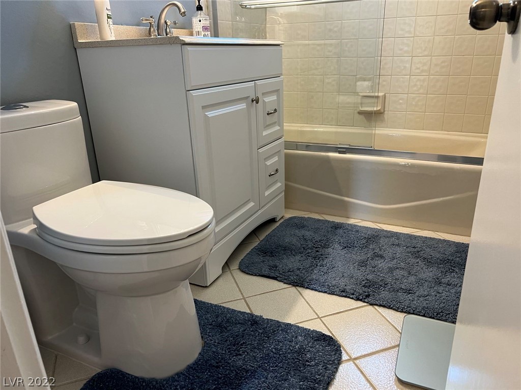 350 East Desert Inn Road, Unit H204 Las Vegas, NV 89109 - Photo 30 of 43 Gallery Image 30