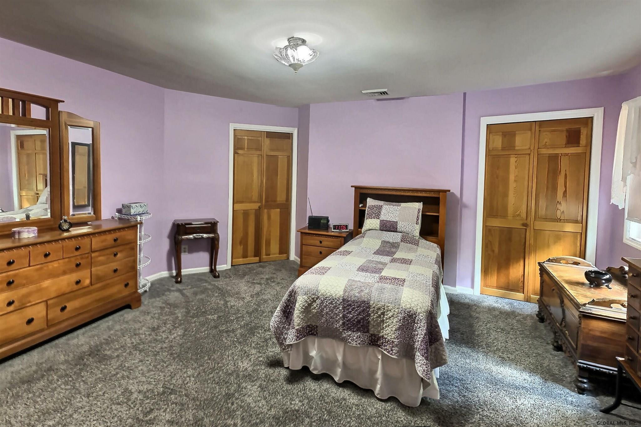 53 Plant Road Halfmoon, NY 12065 - Photo 22 of 39 Photo 24