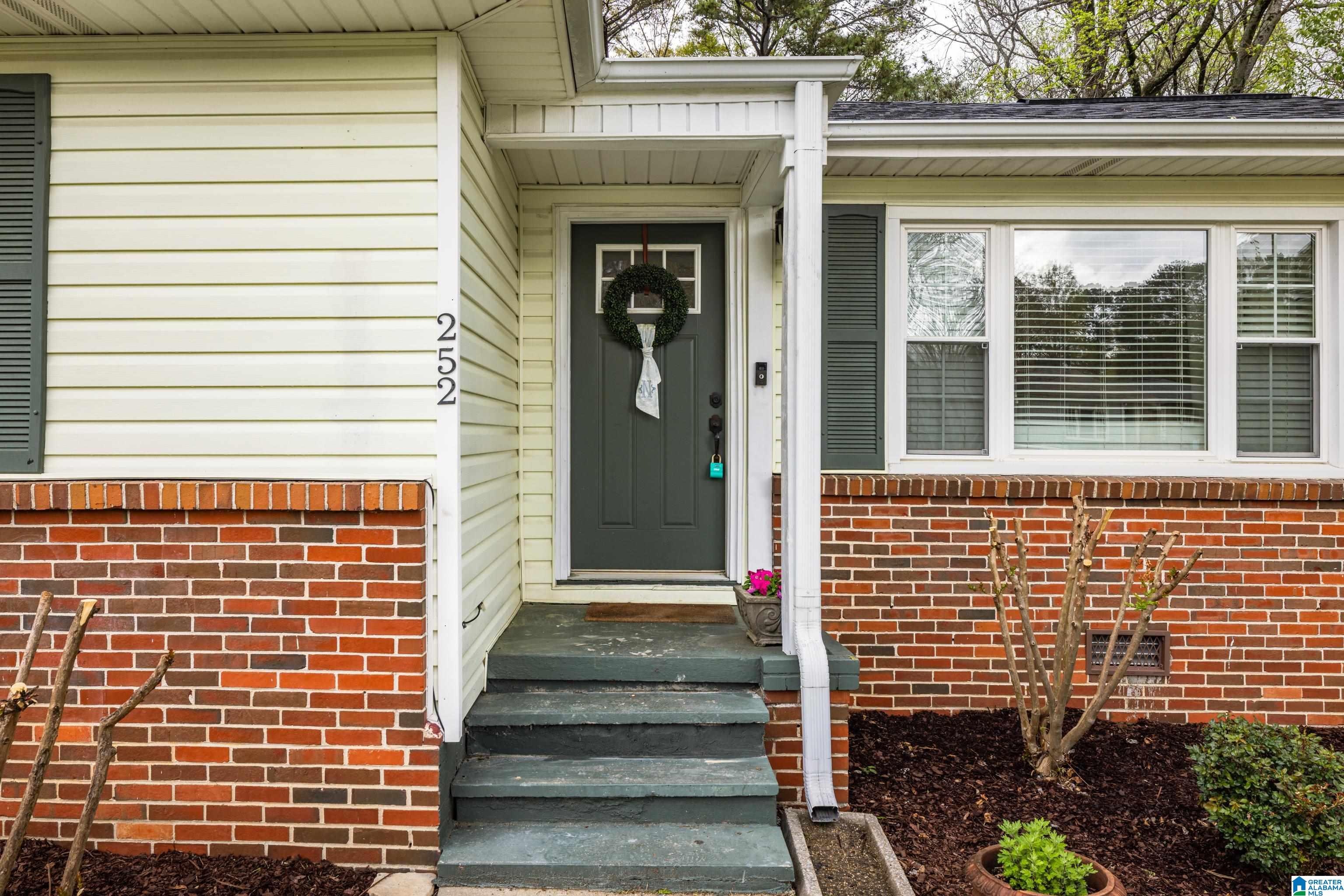 252 Kent Lane Birmingham, AL 35209 - Photo 5 of 37