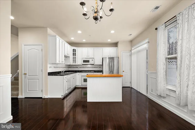 $325,000 | 372 Schooner Lane, Berlin, MD 21811