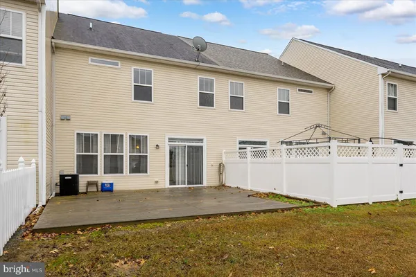 $325,000 | 372 Schooner Lane, Berlin, MD 21811