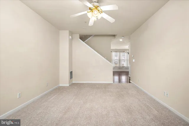 $325,000 | 372 Schooner Lane, Berlin, MD 21811