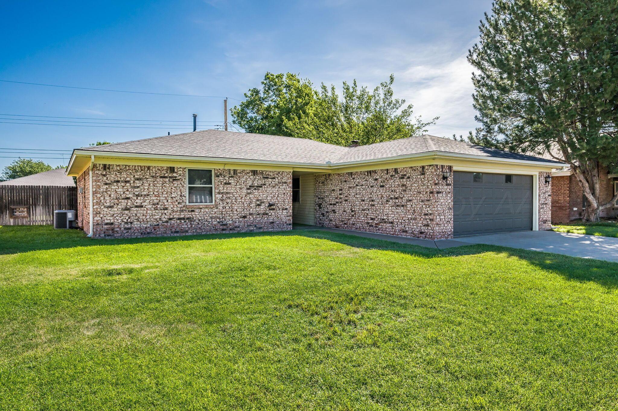 6209 Rutgers Street Amarillo, TX 79109 - Photo 8 of 20 Front-2