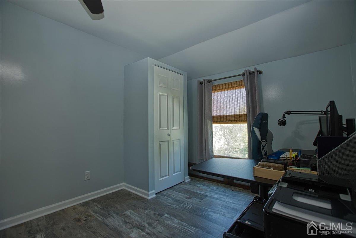 91 River Road Sayreville, NJ 08872 - Photo 28 of 36 3rd bedroom