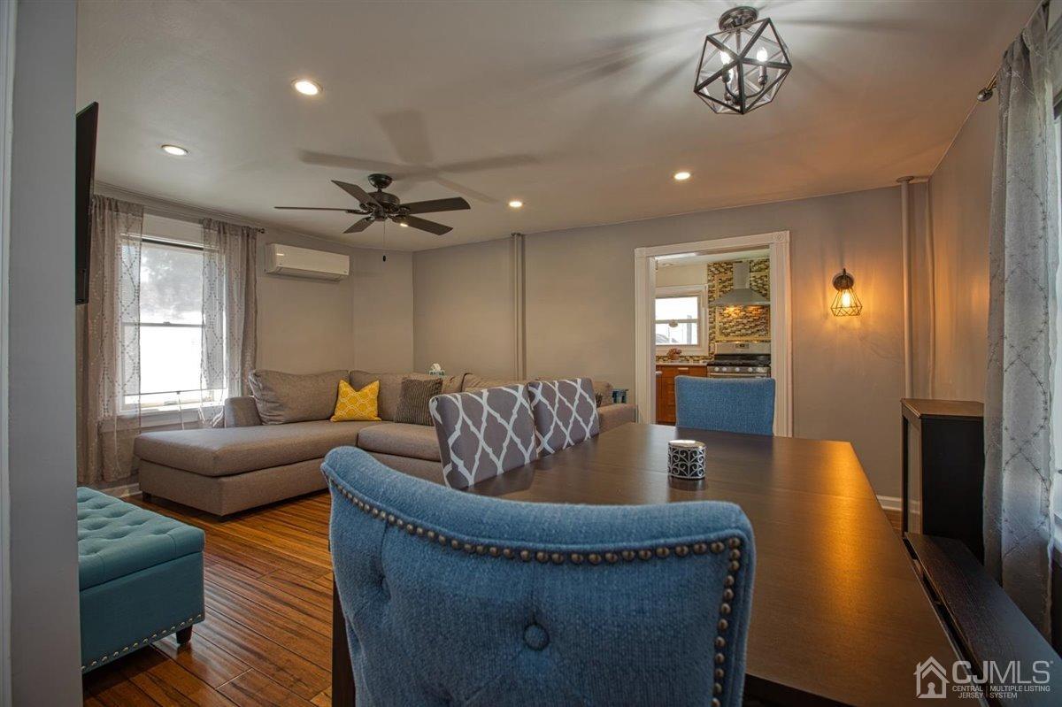 91 River Road Sayreville, NJ 08872 - Photo 5 of 36 Formal dining room, being used as dining area and family room.