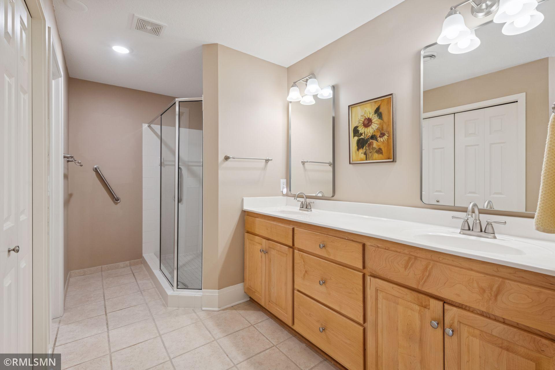 1197 Gallery Lane Chaska, MN 55318 - Photo 25 of 46