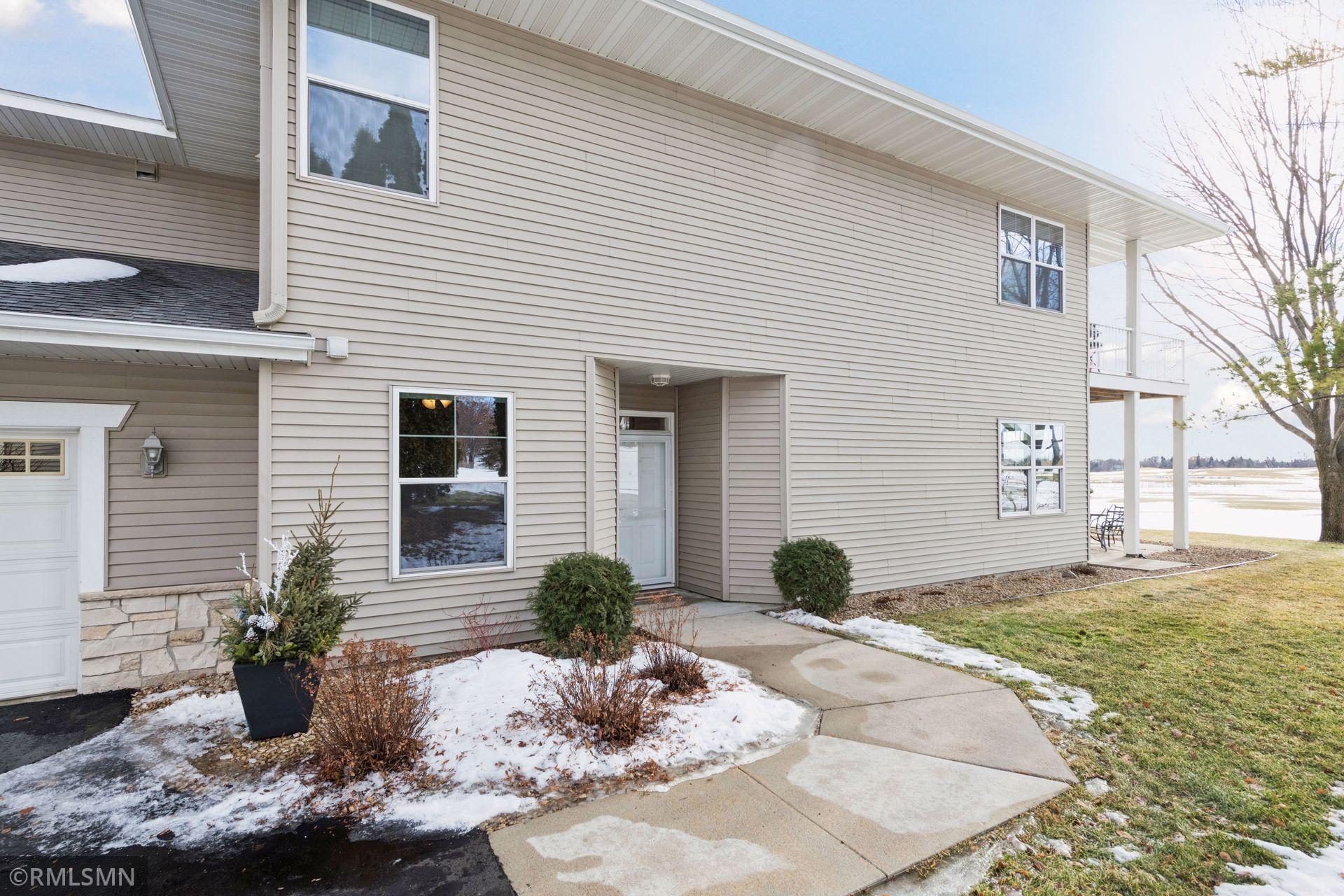 1197 Gallery Lane Chaska, MN 55318 - Photo 3 of 46