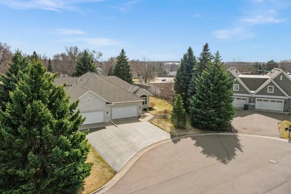 $480,000 | 14207 41st Avenue North, Plymouth, MN 55446
