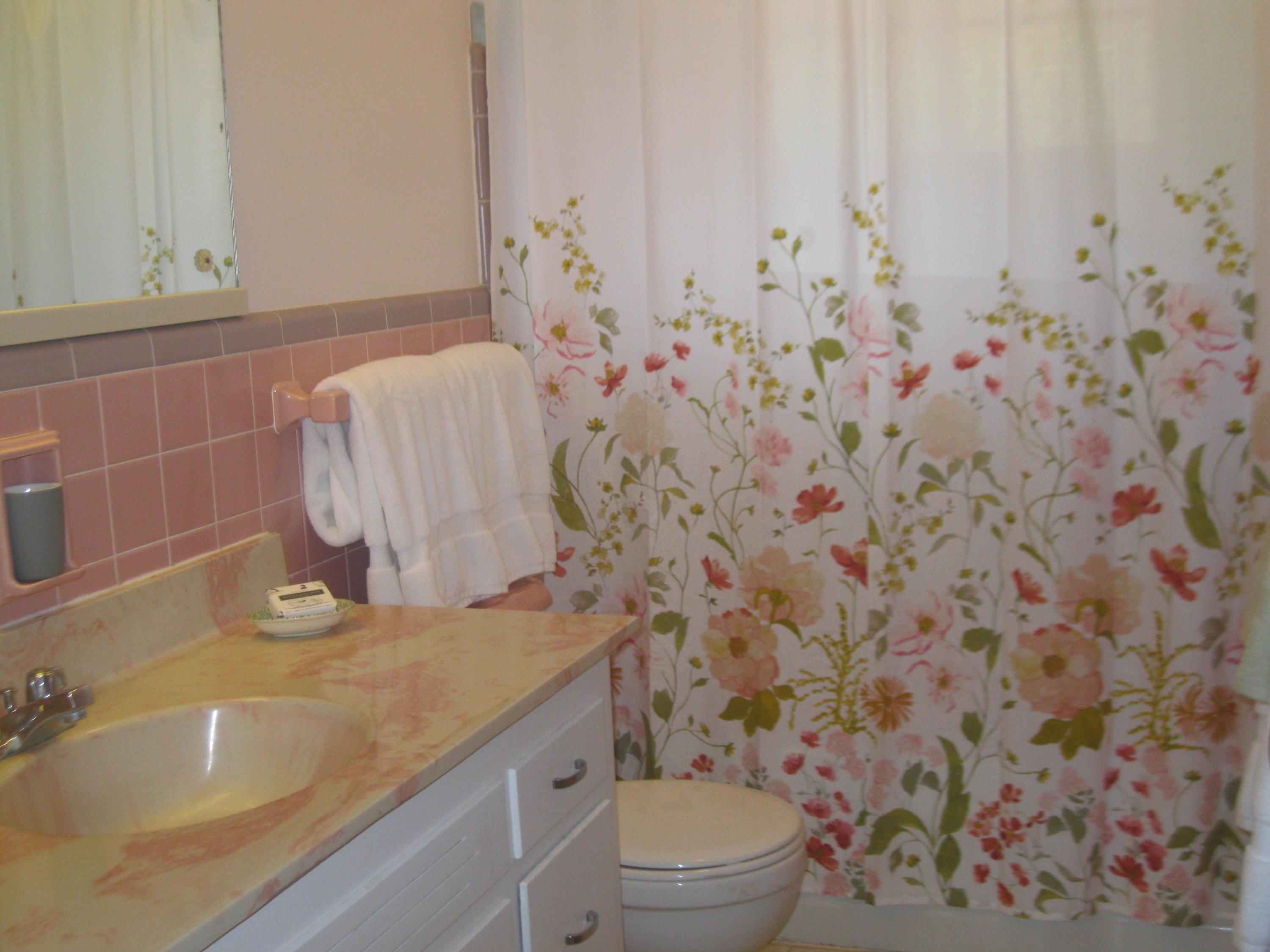1760 Inchcliff Road Columbus, OH 43221 - Photo 15 of 17
