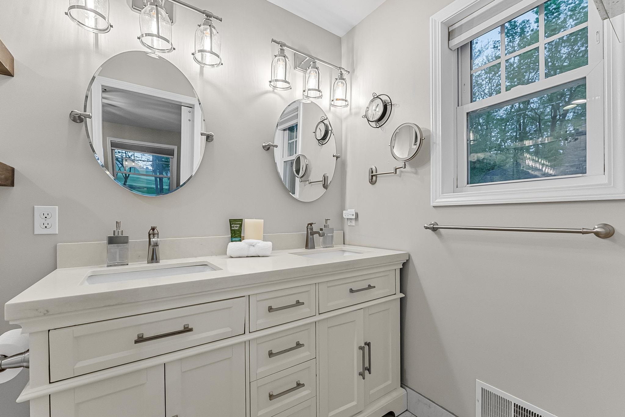4532 Valley View Road Bellaire, MI 49615 - Photo 45 of 54 1945389-b0499f53-b473-49eb-899d-2057007904c8.JPG