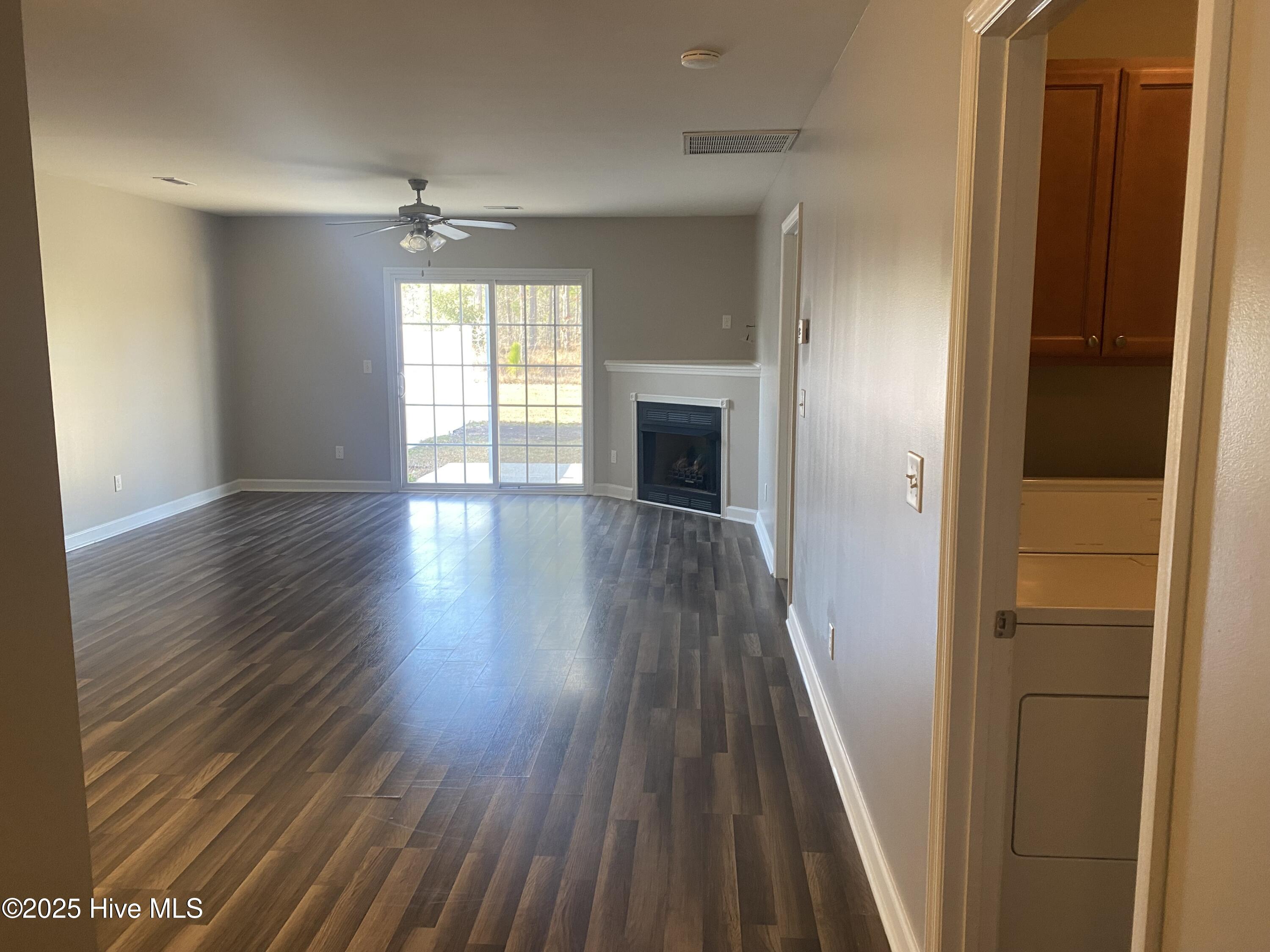 192 Pine Hollow Road Holly Ridge, NC 28445 - Photo 3 of 10