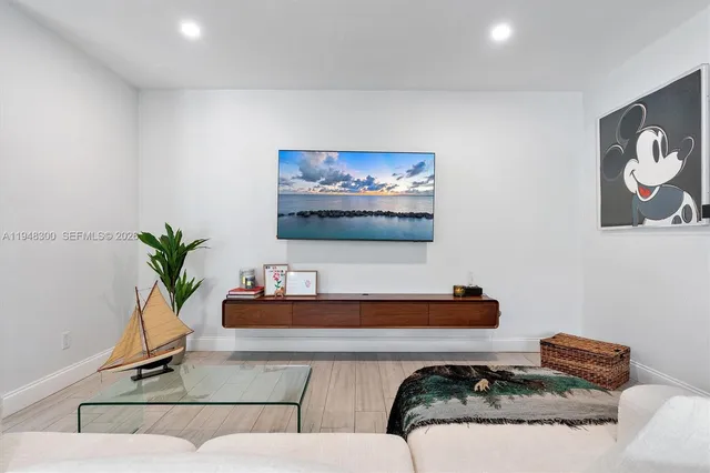 $1,950,000 | 10570 Northeast 3rd Avenue, Miami Shores, FL 33138