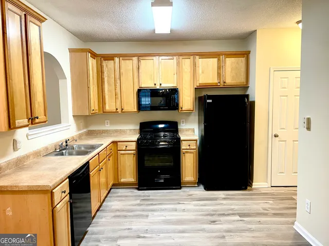 $1,830 | 29 Preserve Drive, Newnan, GA 30263