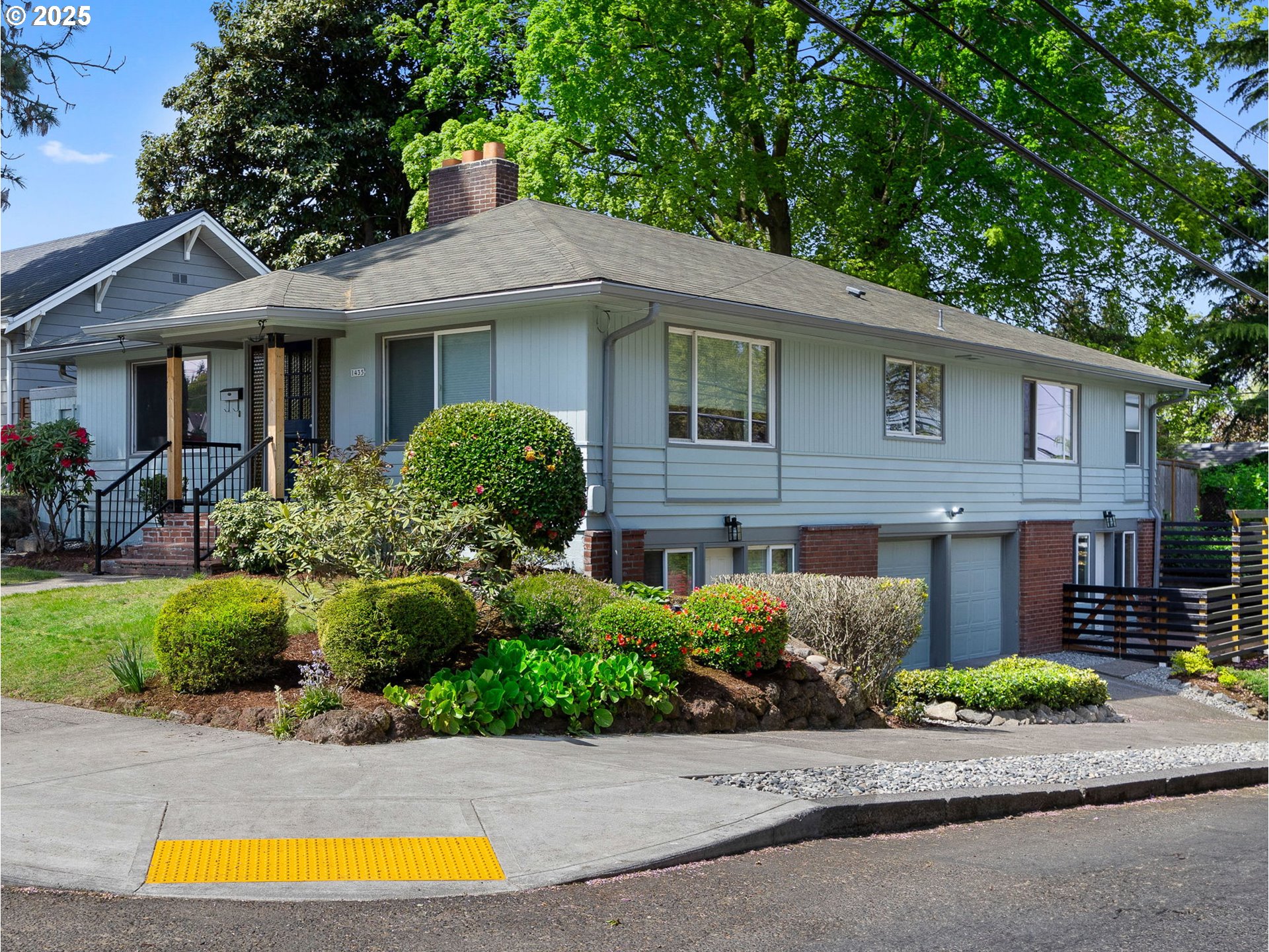 1435 Northeast Buffalo St  