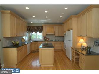 1 Hunters Ridge Drive Pennington, NJ 08534 - Photo 2 of 12 Kitchen