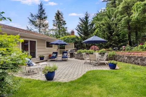 $1,250,000 | 83 Brookside Terrace, North Caldwell, NJ 07006