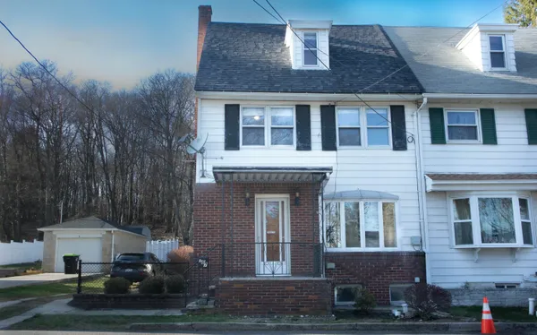 $120,000 | 167 Weston Place, Shenandoah, PA 17976