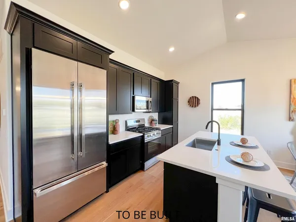 $449,990 | 7 Faiths Way, Bettendorf, IA 52722