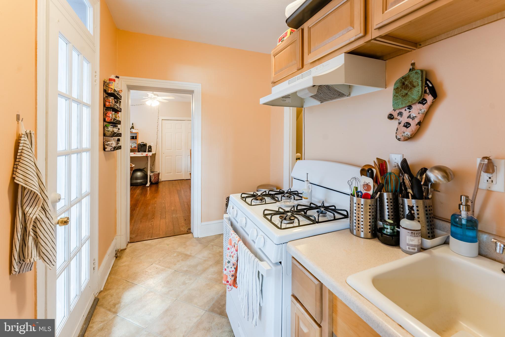 239 Roxborough Avenue Philadelphia, PA 19128 - Photo 31 of 45 upstairs kitchen