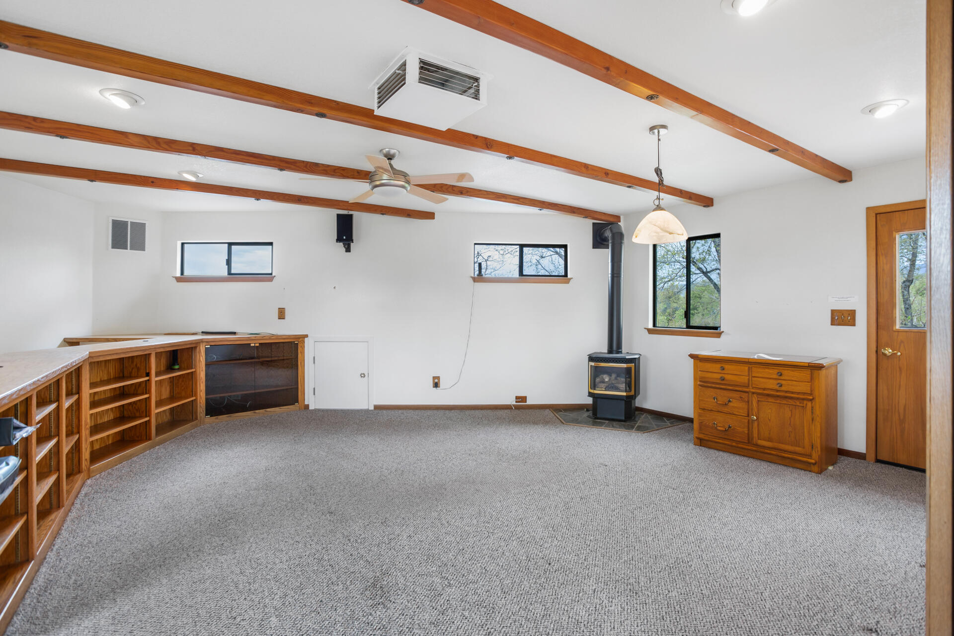 7992 Leaning Pine Road Redding, CA 96001 - Photo 22 of 46 IMG_1307