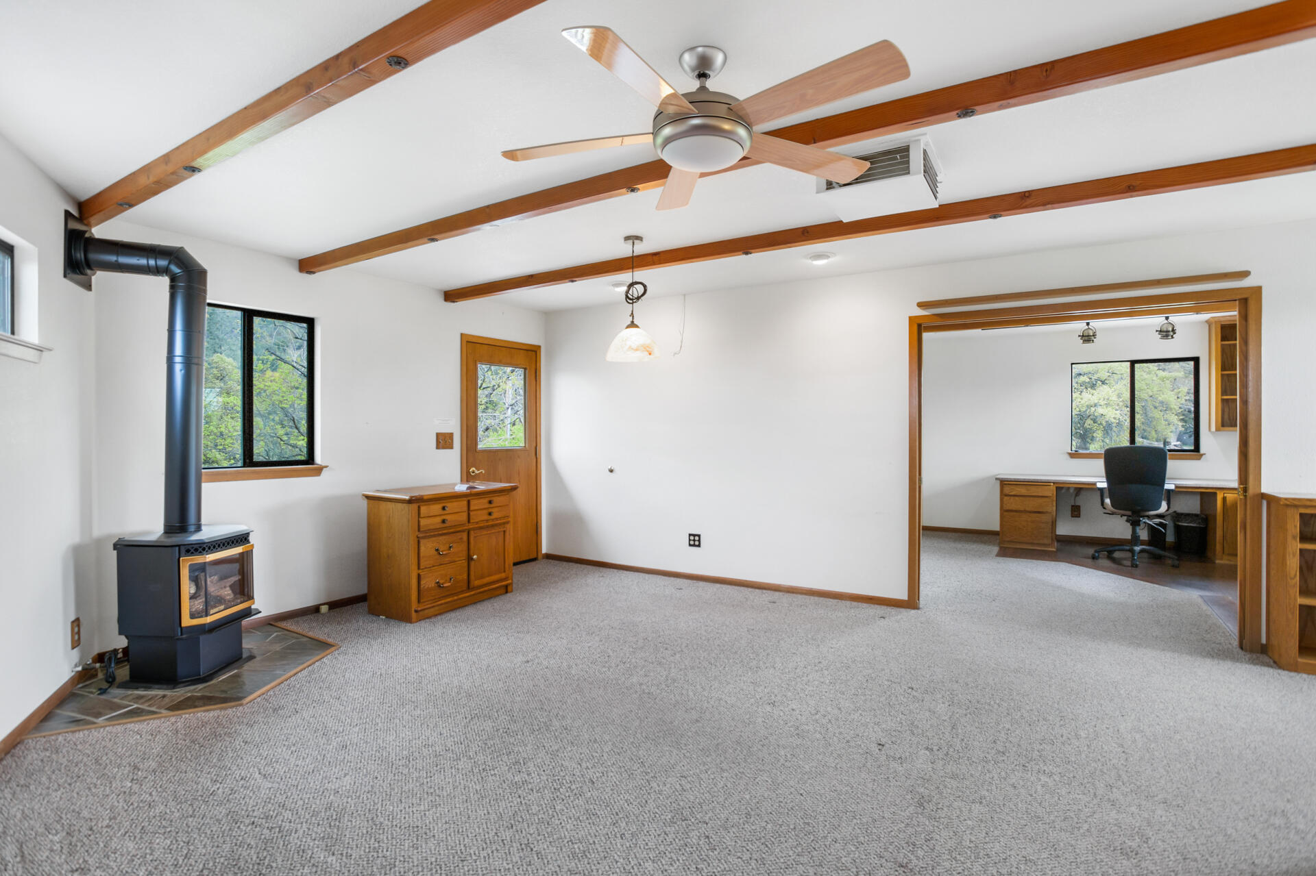 7992 Leaning Pine Road Redding, CA 96001 - Photo 23 of 46 IMG_1310