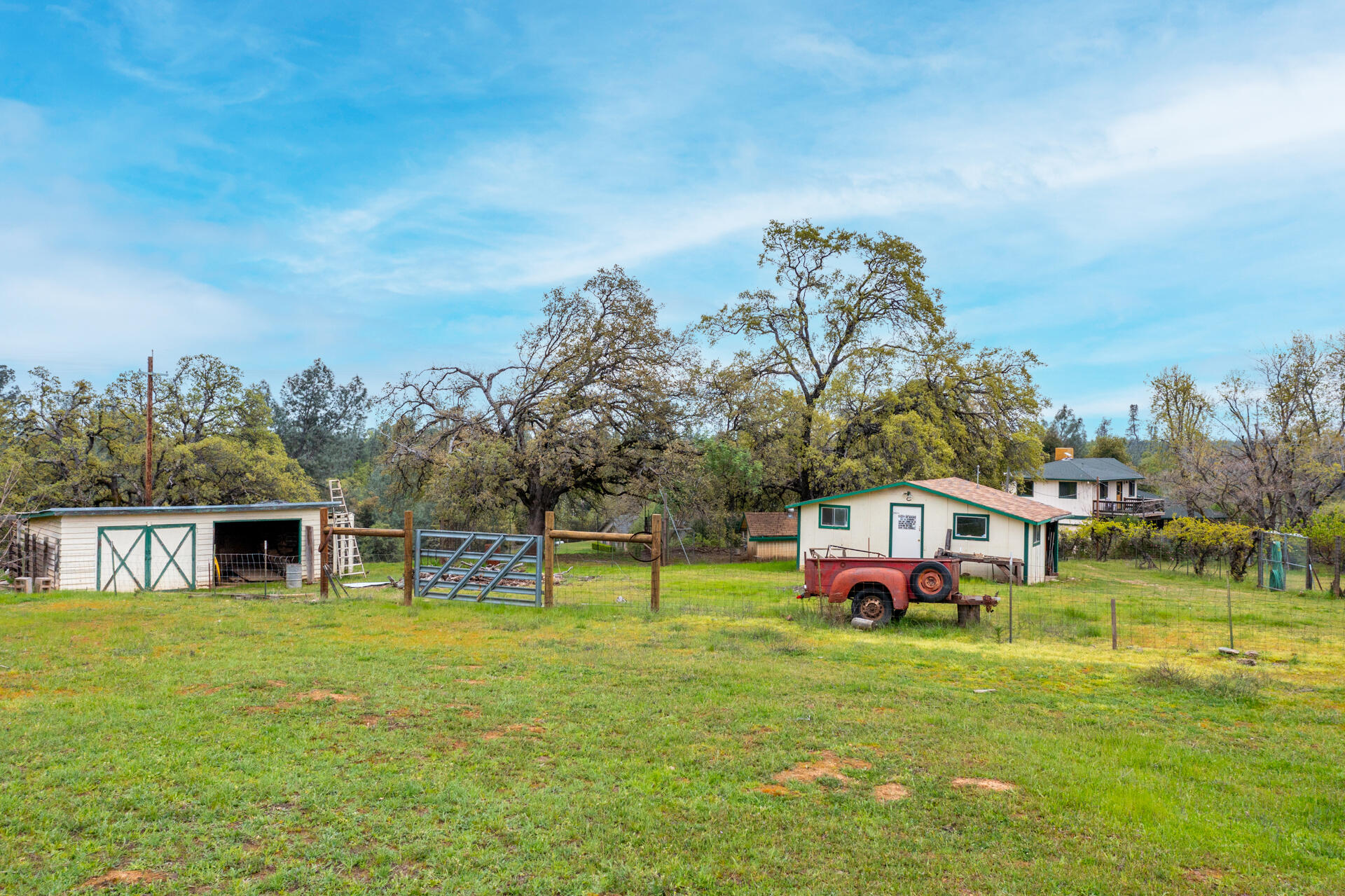 7992 Leaning Pine Road Redding, CA 96001 - Photo 27 of 46 DJI_0014