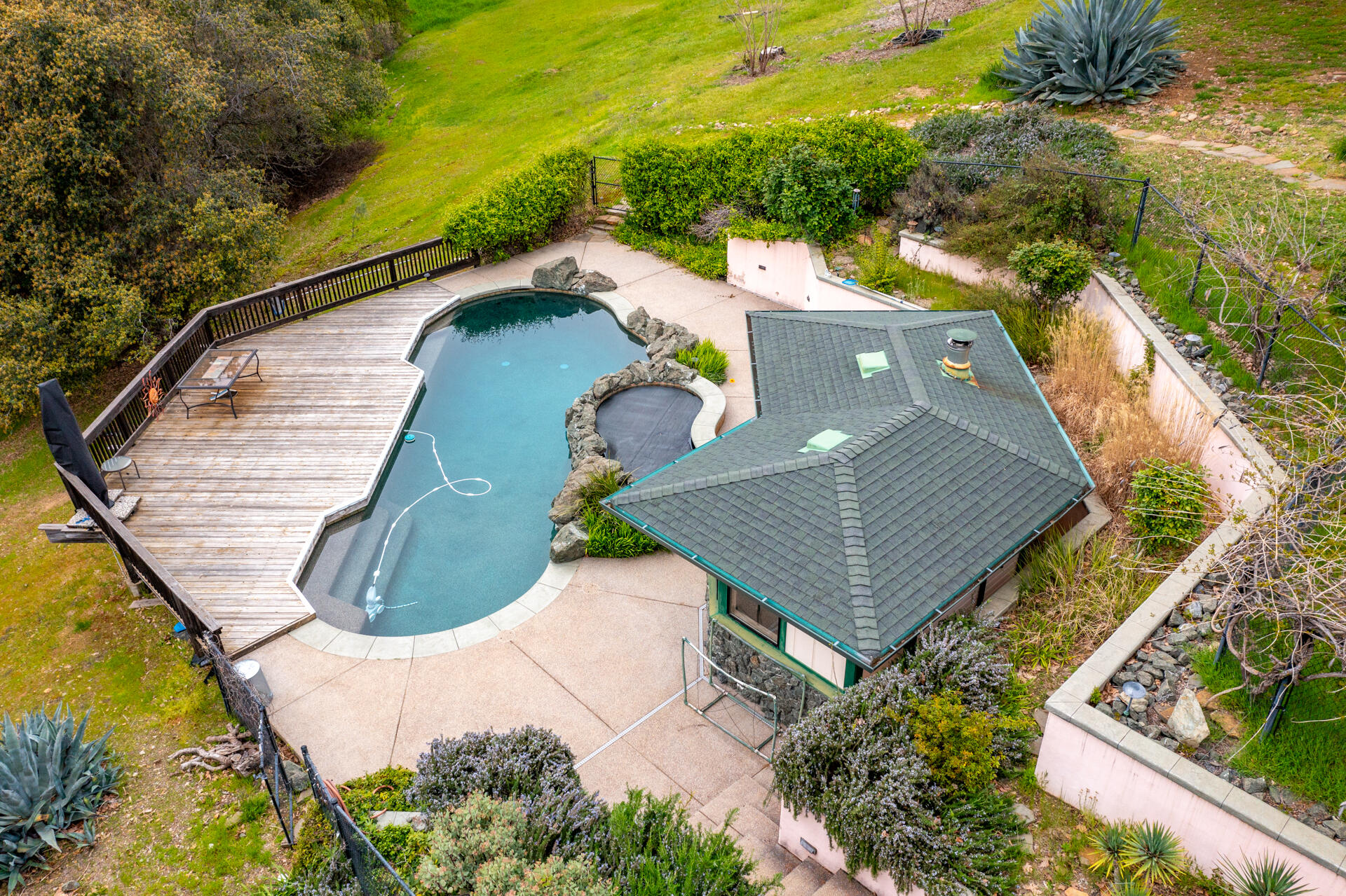 7992 Leaning Pine Road Redding, CA 96001 - Photo 6 of 46 DJI_0994