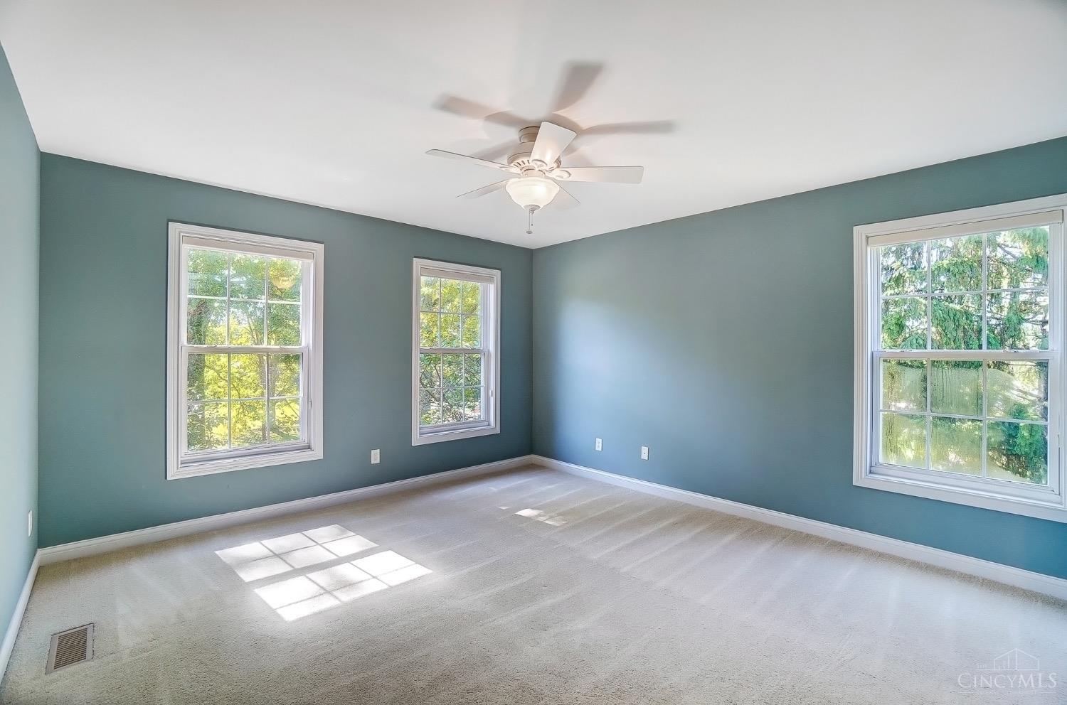 7630 Keller Road Cincinnati, OH 45243 - Photo 32 of 65