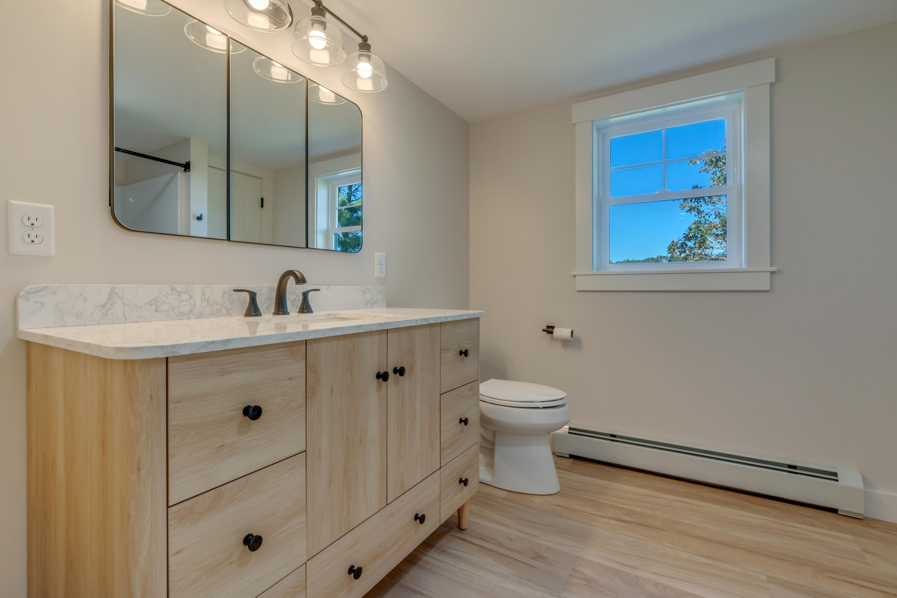 560 South Street Biddeford, ME 04005 - Photo 38 of 53 _DSC3026