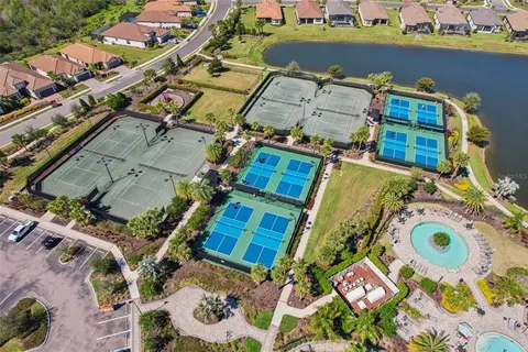 $609,900 | 10802 Seasons Way, Palmetto, FL 34221