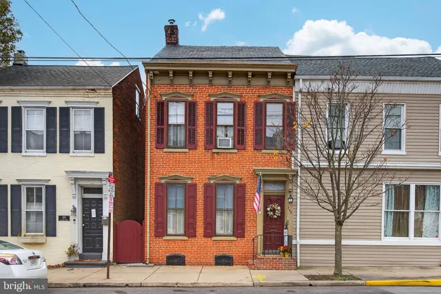 $260,000 | 258 North 3rd Street, Columbia, PA 17512