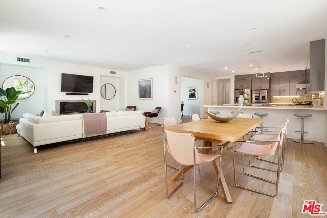 7906 West 83rd Street Playa del Rey, CA 90293 - Photo 13 of 37 Gallery Image 13