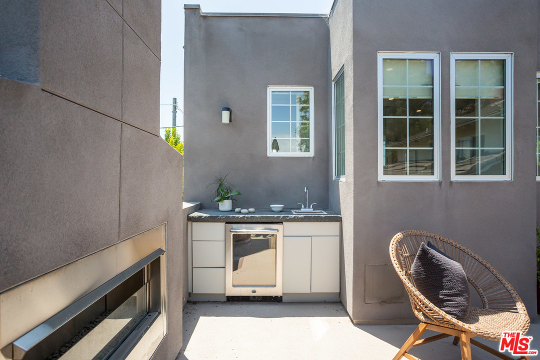 7906 West 83rd Street Playa del Rey, CA 90293 - Photo 31 of 37 Gallery Image 31
