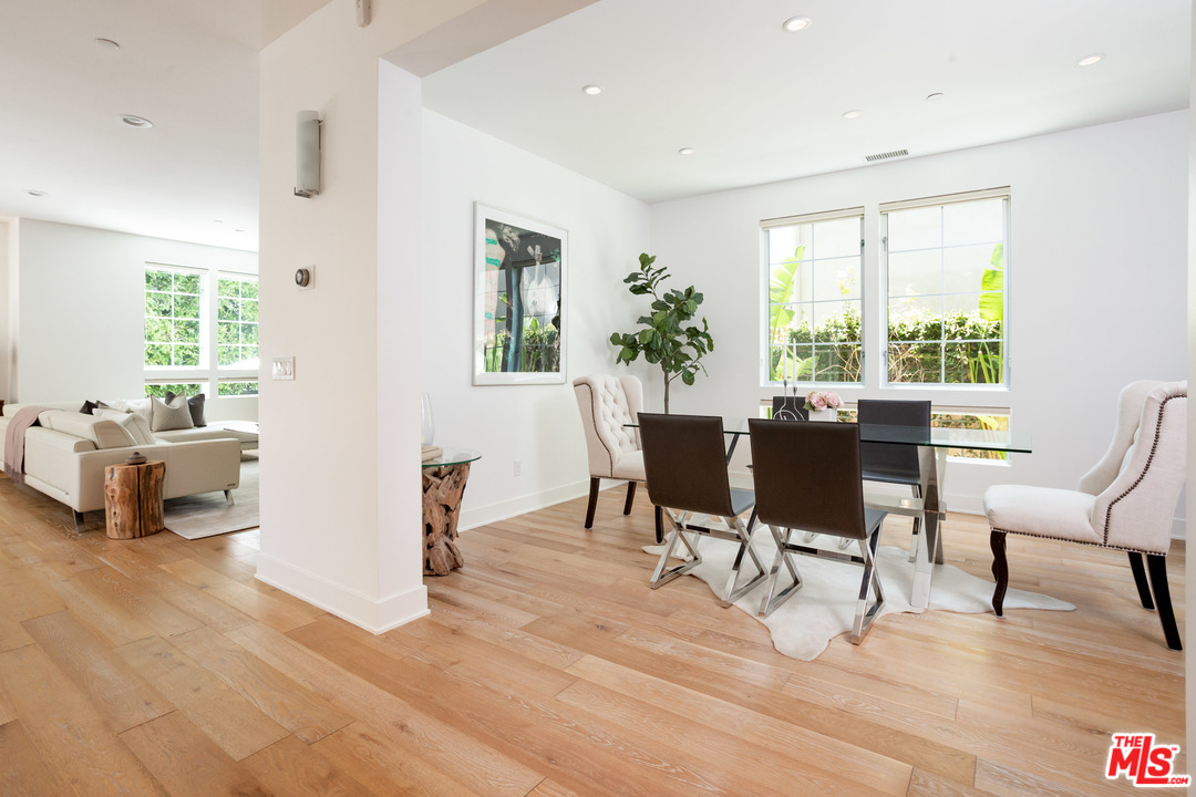 7906 West 83rd Street Playa del Rey, CA 90293 - Photo 10 of 37 Gallery Image 10