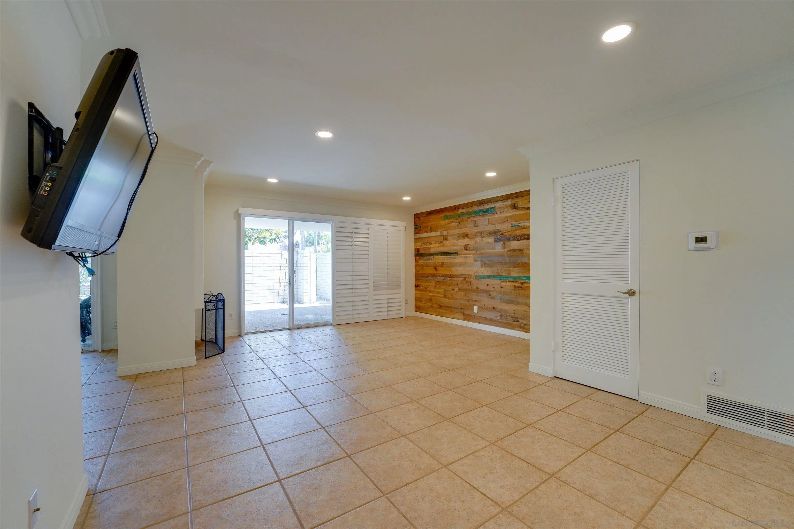 129 Cancha De Golf Rancho Santa Fe, CA 92091 - Photo 8 of 31