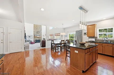 $775,000 | 654 Skyline Drive, Lake Hopatcong, NJ 07849