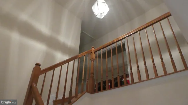 $589,000 | 16456 Kenneweg Court, Woodbridge, VA 22191