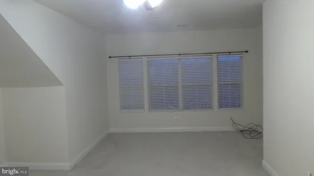 $589,000 | 16456 Kenneweg Court, Woodbridge, VA 22191