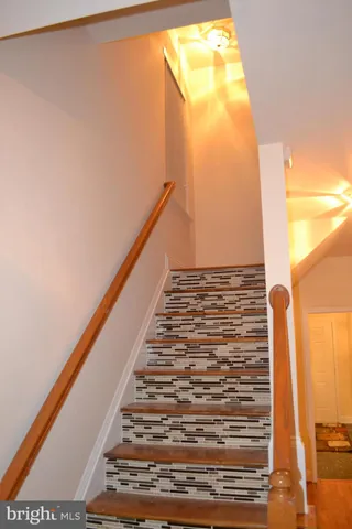 $589,000 | 16456 Kenneweg Court, Woodbridge, VA 22191