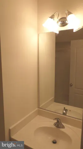 $589,000 | 16456 Kenneweg Court, Woodbridge, VA 22191