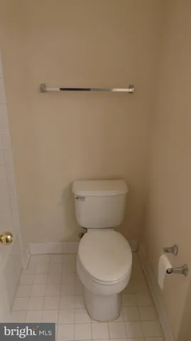 $589,000 | 16456 Kenneweg Court, Woodbridge, VA 22191