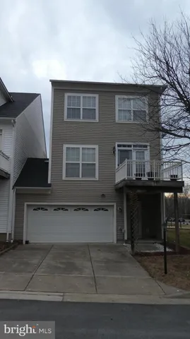 $589,000 | 16456 Kenneweg Court, Woodbridge, VA 22191