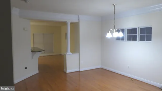 $589,000 | 16456 Kenneweg Court, Woodbridge, VA 22191