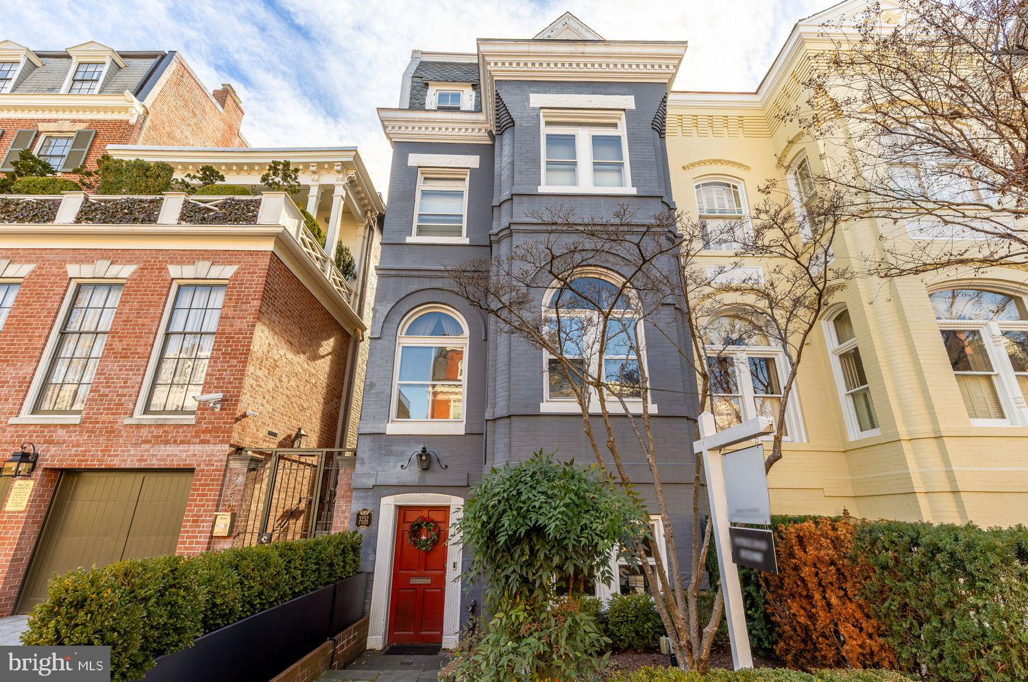 3252 N Street Northwest Washington, DC 20007 - Photo 2 of 10