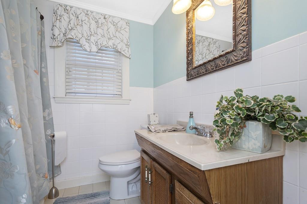 8 Eleanor Road Walpole, MA 02081 - Photo 32 of 34 Gallery Image 32